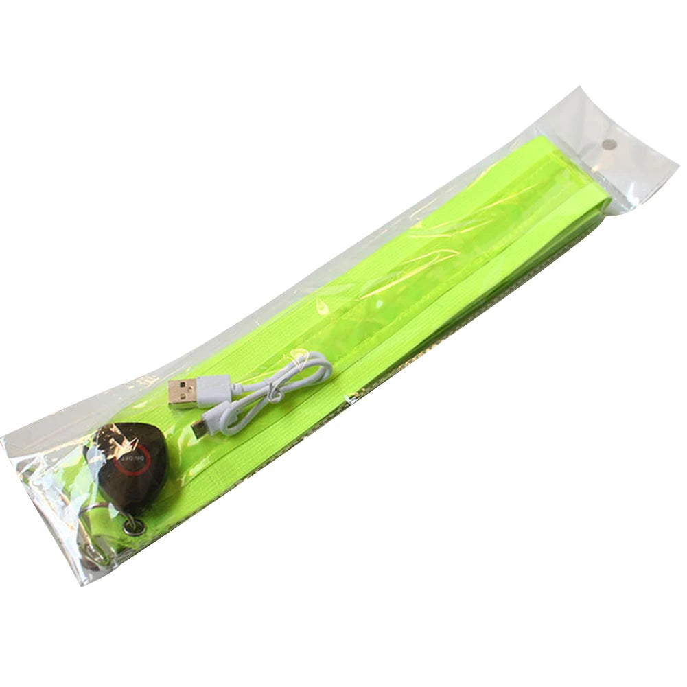 LED-Leucht-Gurt mit Karabiner – Wiederaufladbarer Sicherheitsgurt für Joggen, Gassi & Outdoor Aktivitäten