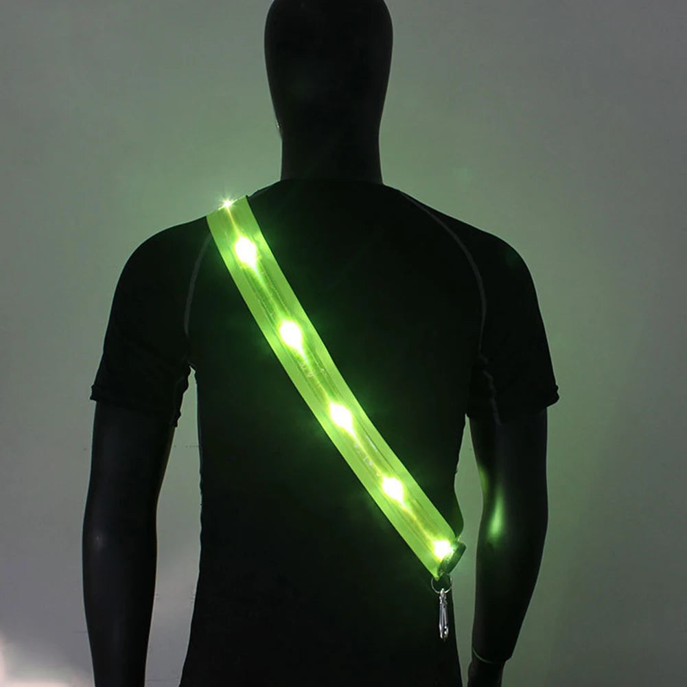 LED-Leucht-Gurt mit Karabiner – Wiederaufladbarer Sicherheitsgurt für Joggen, Gassi & Outdoor Aktivitäten